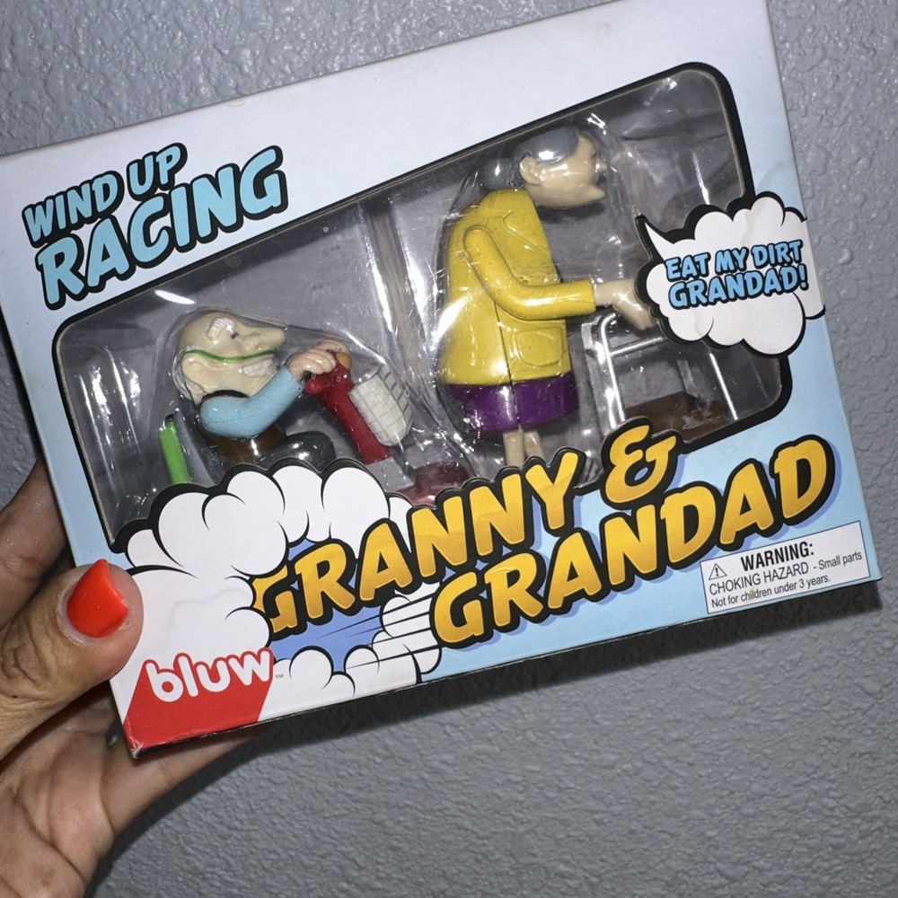 Bluw Racing Granny & Grandad Wind‎ Up Toys NEW